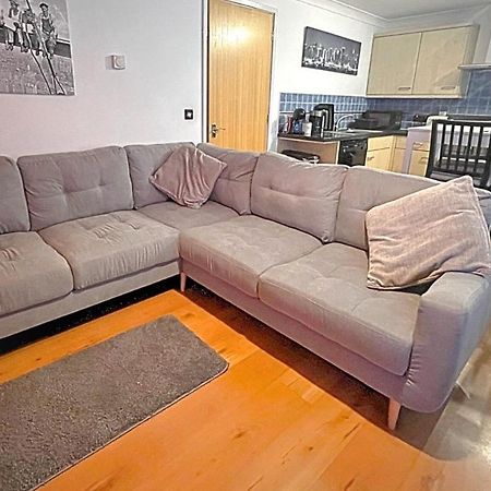 Stylish 2 Bedroom Apartment, Central Exeter, Parking On Site Exteriér fotografie