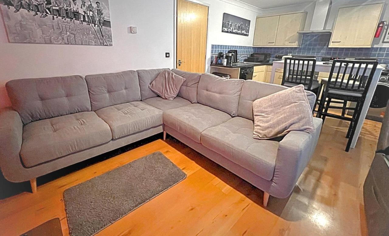Stylish 2 Bedroom Apartment, Central Exeter, Parking On Site Exteriér fotografie